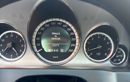 Mercedes-Benz E-Класс, 2011 год, 1 330 000 рублей, 10 фотография