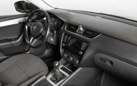 Skoda Octavia, 2016 год, 1 350 000 рублей, 4 фотография