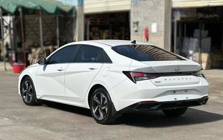 Hyundai Elantra, 2022 год, 1 630 001 рублей, 4 фотография