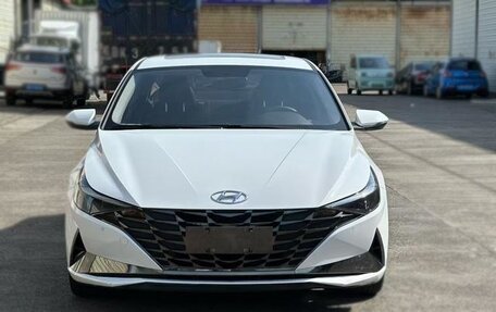 Hyundai Elantra, 2022 год, 1 630 001 рублей, 2 фотография