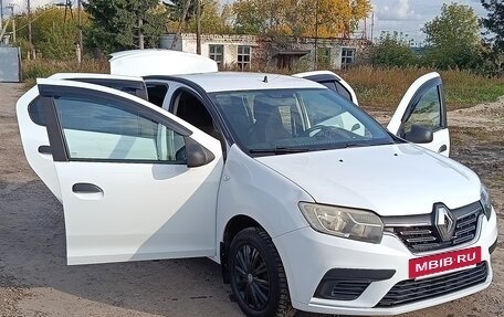 Renault Logan II, 2019 год, 599 999 рублей, 2 фотография