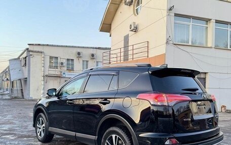 Toyota RAV4, 2019 год, 2 600 000 рублей, 8 фотография