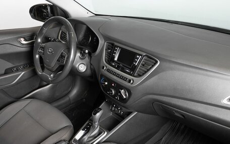 Hyundai Solaris II рестайлинг, 2017 год, 1 385 600 рублей, 4 фотография