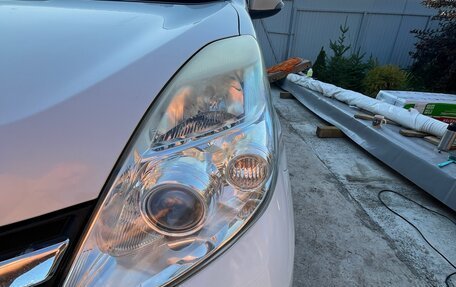 Toyota ISis I, 2014 год, 1 700 000 рублей, 27 фотография