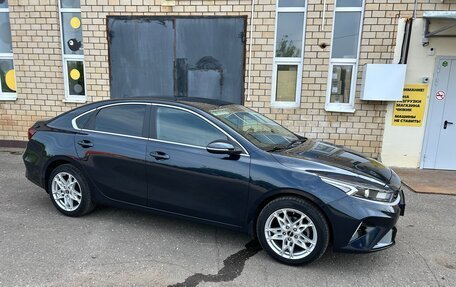 KIA Cerato IV, 2022 год, 2 100 000 рублей, 5 фотография