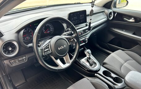 KIA Cerato IV, 2022 год, 2 100 000 рублей, 20 фотография