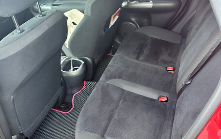 Nissan Juke II, 2012 год, 900 000 рублей, 13 фотография