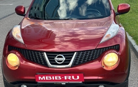 Nissan Juke II, 2012 год, 900 000 рублей, 2 фотография