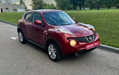 Nissan Juke II, 2012 год, 900 000 рублей, 4 фотография