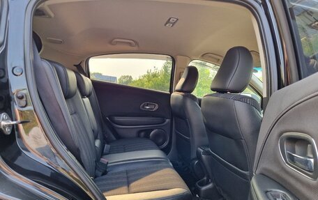 Honda Vezel, 2015 год, 1 250 000 рублей, 12 фотография