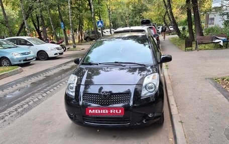 Toyota Yaris III рестайлинг, 2008 год, 550 000 рублей, 1 фотография