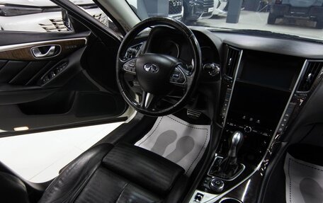 Infiniti Q50 I рестайлинг, 2014 год, 1 499 000 рублей, 8 фотография