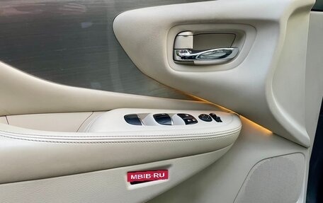 Nissan Murano, 2018 год, 2 590 000 рублей, 14 фотография