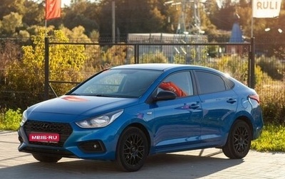 Hyundai Solaris II рестайлинг, 2017 год, 1 250 000 рублей, 1 фотография