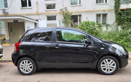 Toyota Yaris III рестайлинг, 2008 год, 550 000 рублей, 4 фотография