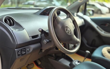 Toyota Yaris III рестайлинг, 2008 год, 550 000 рублей, 12 фотография