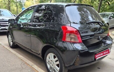 Toyota Yaris III рестайлинг, 2008 год, 550 000 рублей, 13 фотография