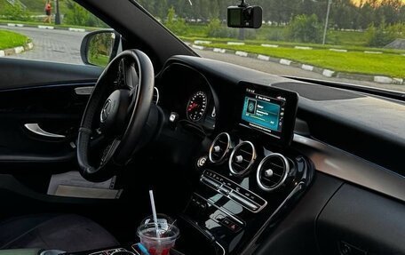Mercedes-Benz C-Класс, 2018 год, 1 700 000 рублей, 15 фотография