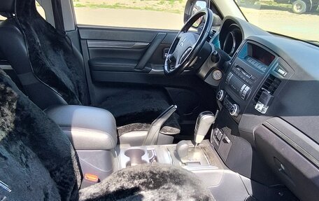Mitsubishi Pajero IV, 2012 год, 2 200 000 рублей, 8 фотография