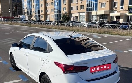 Hyundai Solaris II рестайлинг, 2020 год, 860 000 рублей, 5 фотография