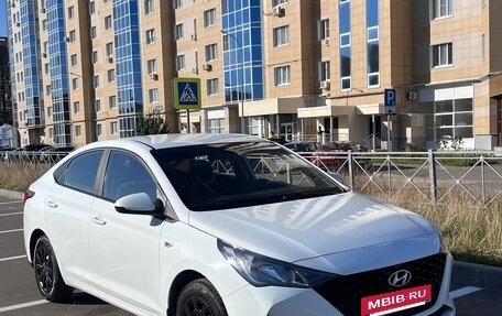 Hyundai Solaris II рестайлинг, 2020 год, 860 000 рублей, 8 фотография