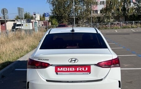Hyundai Solaris II рестайлинг, 2020 год, 860 000 рублей, 4 фотография
