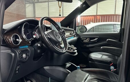 Mercedes-Benz V-Класс, 2015 год, 4 300 000 рублей, 6 фотография