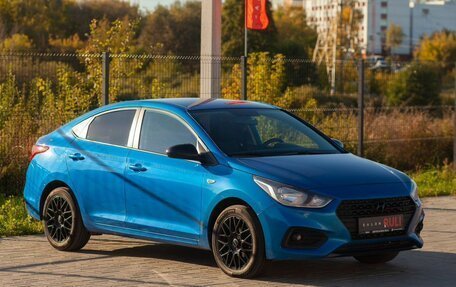 Hyundai Solaris II рестайлинг, 2017 год, 1 250 000 рублей, 3 фотография