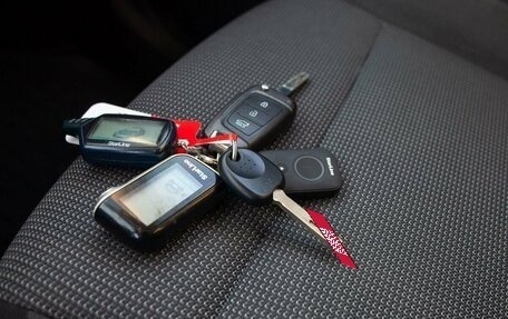 Hyundai Solaris II рестайлинг, 2017 год, 1 250 000 рублей, 38 фотография