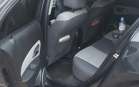 Chevrolet Cruze II, 2011 год, 550 000 рублей, 7 фотография