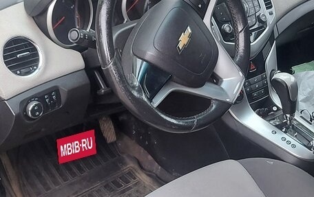 Chevrolet Cruze II, 2011 год, 550 000 рублей, 9 фотография