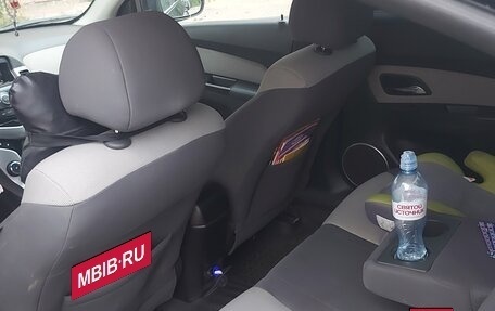 Chevrolet Cruze II, 2011 год, 550 000 рублей, 12 фотография
