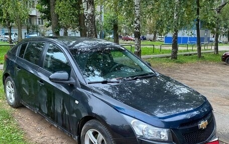 Chevrolet Cruze II, 2012 год, 748 000 рублей, 3 фотография