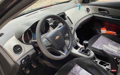 Chevrolet Cruze II, 2012 год, 748 000 рублей, 5 фотография