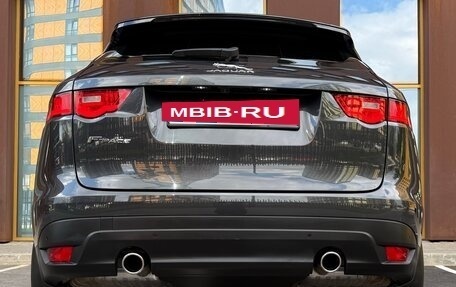 Jaguar F-Pace, 2017 год, 3 990 000 рублей, 7 фотография