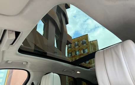 Jaguar F-Pace, 2017 год, 3 990 000 рублей, 24 фотография