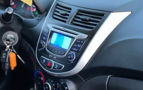 Hyundai Solaris II рестайлинг, 2012 год, 674 000 рублей, 19 фотография