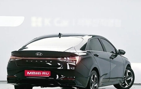Hyundai Avante, 2022 год, 1 700 000 рублей, 2 фотография