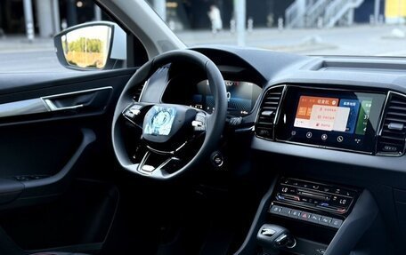 Skoda Karoq I, 2025 год, 2 950 000 рублей, 8 фотография