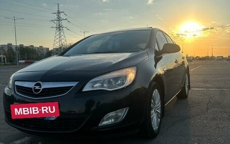 Opel Astra J, 2011 год, 780 000 рублей, 7 фотография