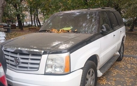 Cadillac Escalade II, 2003 год, 2 000 000 рублей, 2 фотография