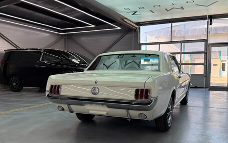 Ford Mustang VI рестайлинг, 1965 год, 8 250 000 рублей, 5 фотография
