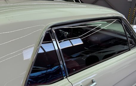 Ford Mustang VI рестайлинг, 1965 год, 8 250 000 рублей, 23 фотография