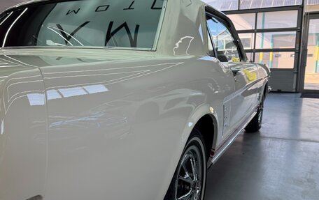 Ford Mustang VI рестайлинг, 1965 год, 8 250 000 рублей, 16 фотография