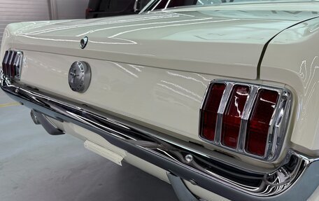 Ford Mustang VI рестайлинг, 1965 год, 8 250 000 рублей, 15 фотография