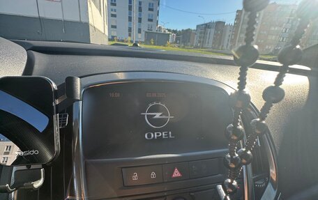 Opel Astra J, 2010 год, 610 000 рублей, 13 фотография