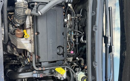 Opel Astra J, 2010 год, 610 000 рублей, 14 фотография