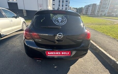 Opel Astra J, 2010 год, 610 000 рублей, 2 фотография