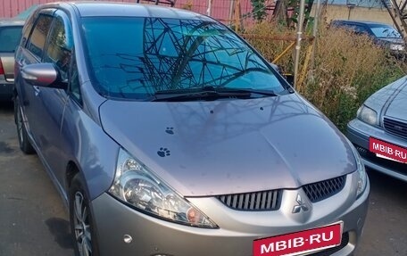 Mitsubishi Grandis, 2007 год, 680 000 рублей, 2 фотография