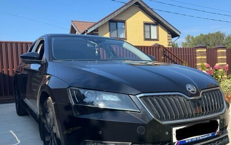 Skoda Superb III рестайлинг, 2016 год, 1 830 000 рублей, 2 фотография